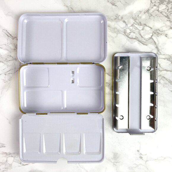 Jane Davenport Gold Metal Tin for Watercolor Pans - Picture 4 of 5